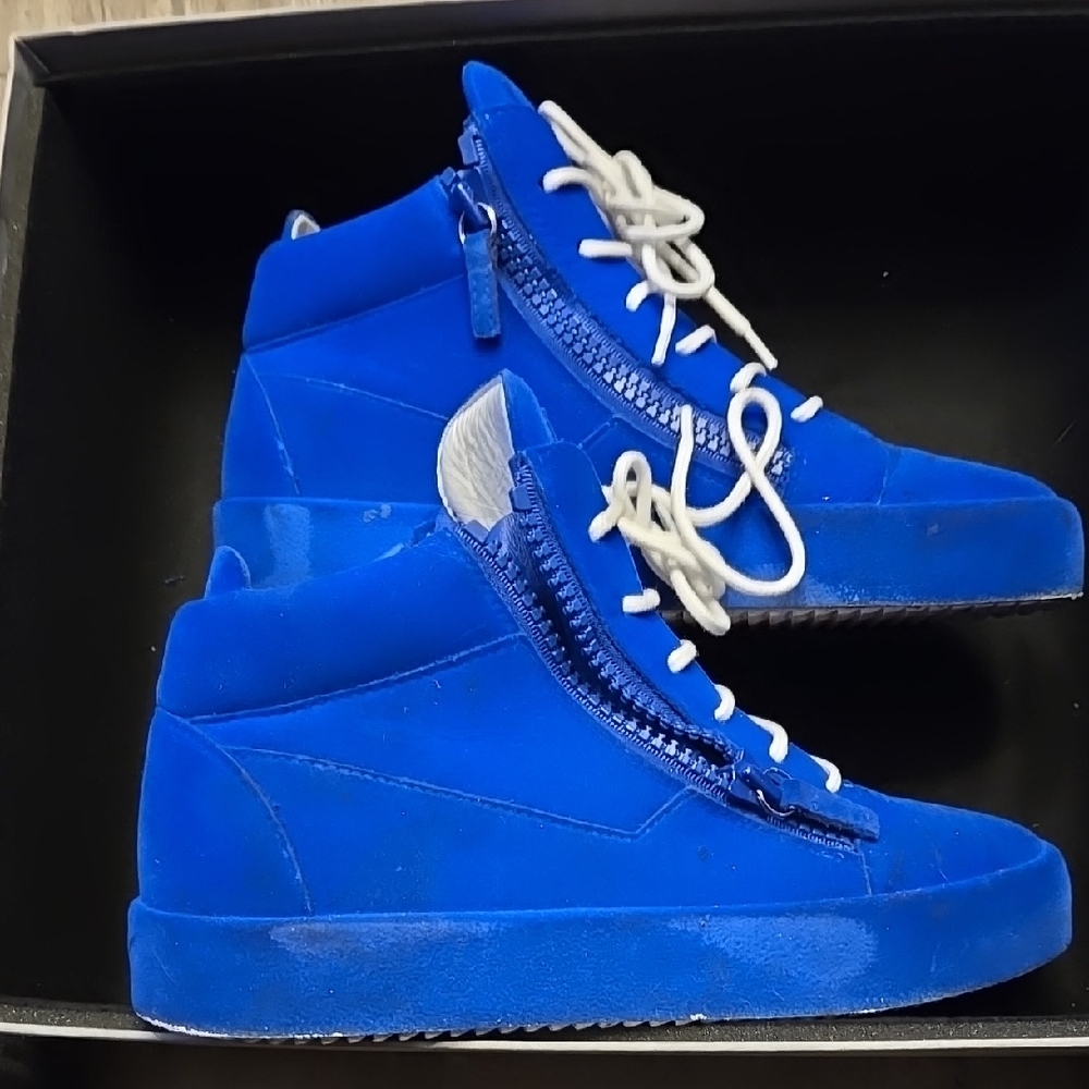 Giuseppe zanotti blue high tops sneakers